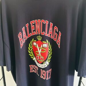 Balenciaga Crest Logo T-Shirt Navy Size 3 Unifit Oversized Made in Portugal